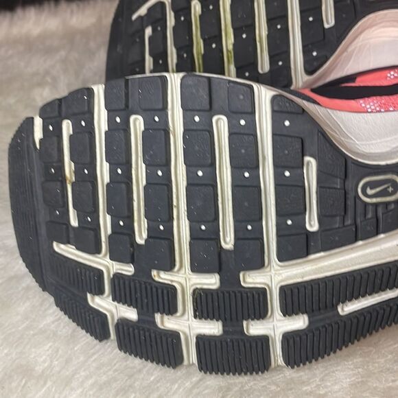 Nike shoes 7.5 (3725) - Picture 10 of 11